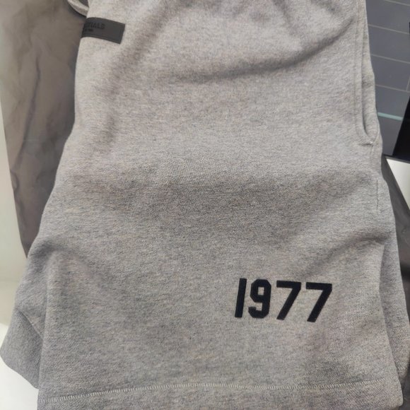 Men's shorts - Picture 4 of 6